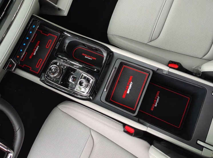 Lót hõm nhựa dẻo Ford Territory 2022