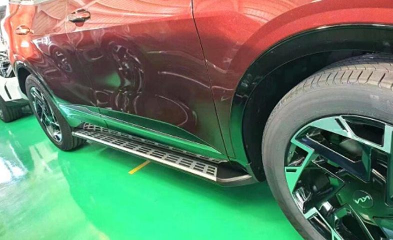 Bệ bước chân Kia Sportage 2022