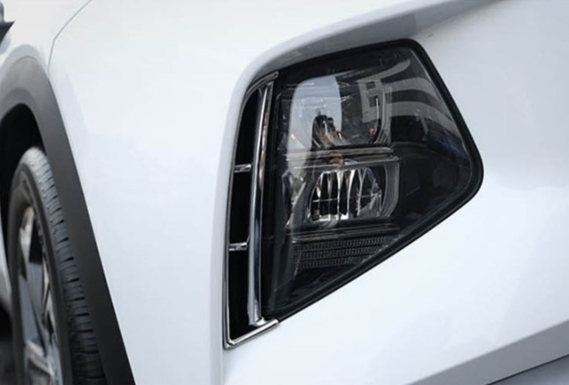 Ốp viền đèn sương mù xe Hyundai Tucson 2022
