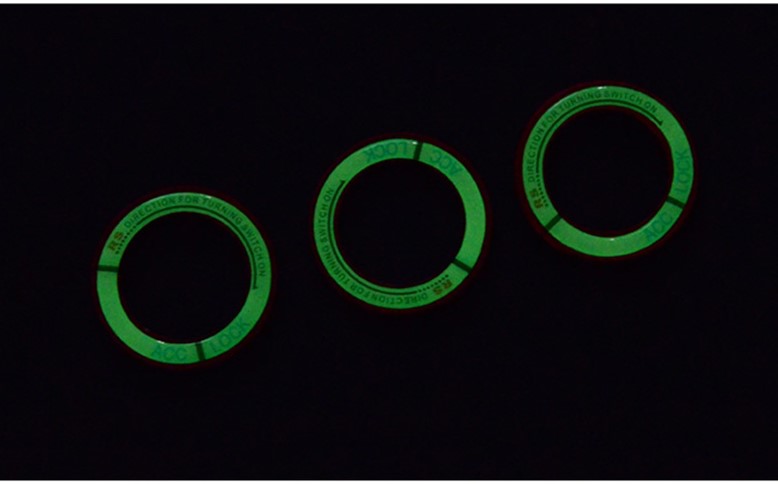 Ốp viền phản quang khóa khởi động xe Ford Everest 2016-2020