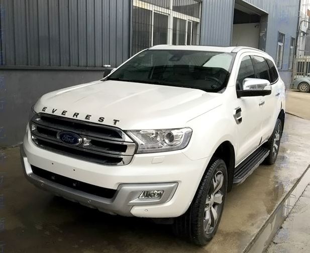 Chữ Everest dán trang trí capo xe (Mẫu 2)