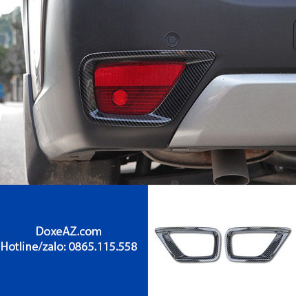Ốp viền đèn sau vân cacbon Subaru Outback 2021-2022