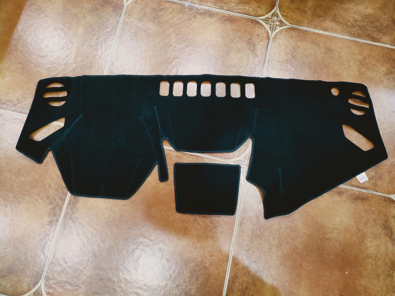 Thảm taplo Subaru Forester 19-20