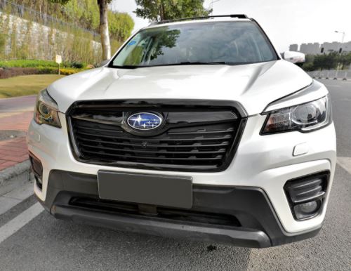 Ốp mặt calang đen Subaru Forester 2019-2020 (bộ 3 mảnh)