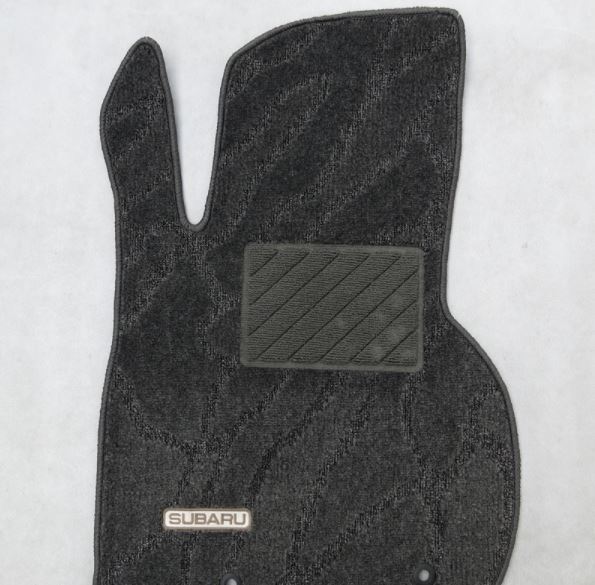 Thảm sàn nỉ chuyên dụng cho Subaru Forester