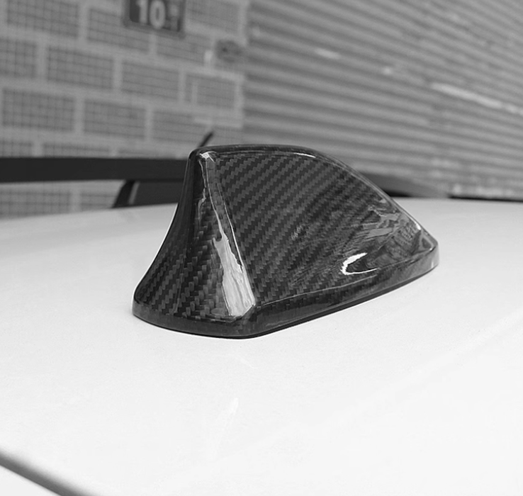 Ăng ten vây cá  sơi cacbon cho Subaru Crosstreck