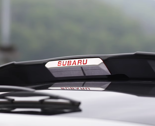 Ốp đèn phanh nhiều màu cho Subaru Crosstreck 2025