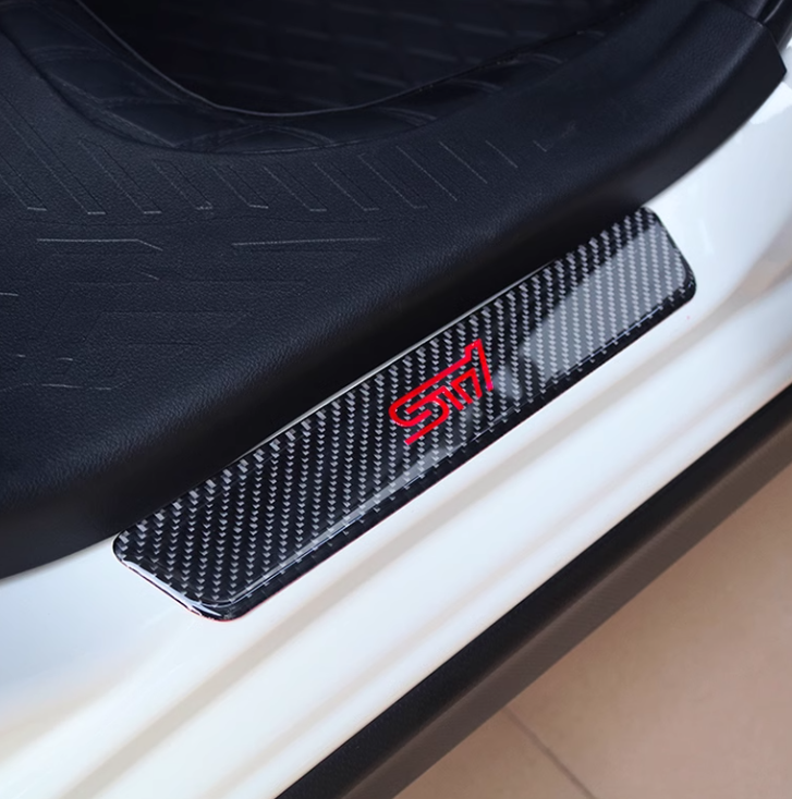 Ốp cacbon bậc ngoài cho subaru Crosstreck 2025