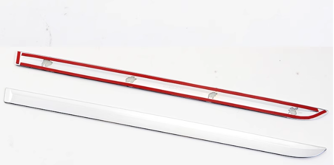 Ốp sườn nhựa mạ trang trí Subaru Crosstreck 2025