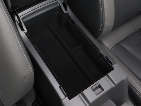 Khay đựng đồ tỳ tay Subaru Crosstreck 2025