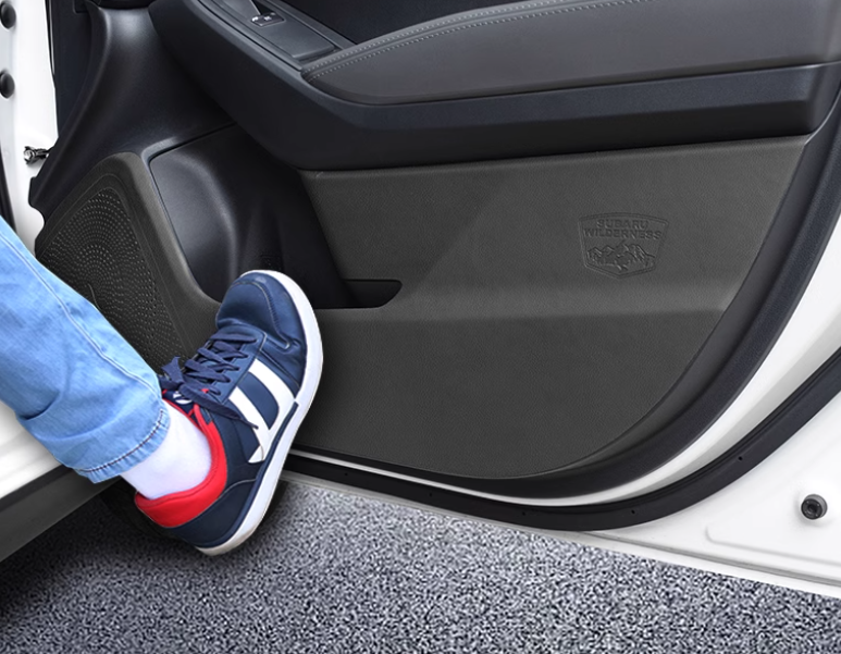 Miếng dán tapli chống đá chân 4 cửa Subaru Crosstreck 2025