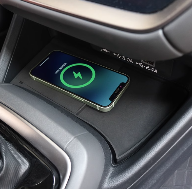 Sạc nhanh điện thoại trên xe Subaru Crosstrek 2025
