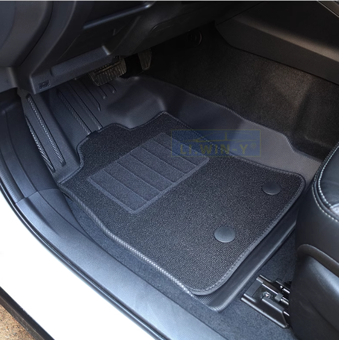 Thảm sàn đúc nguyên khối 2 lớp Subaru Crosstrek 2025