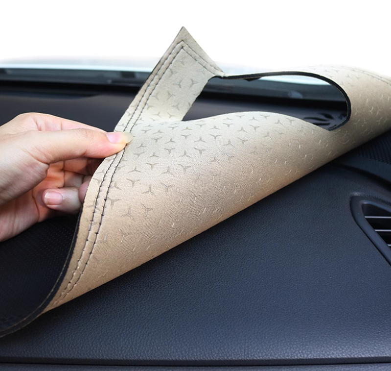 Thảm taplo da sợi cacbon chống nắng cho Subaru Crosstreck 2025