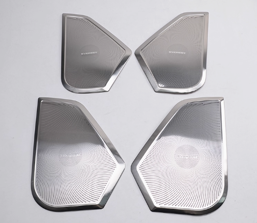 Ốp loa cửa Ford Everest 2022-2025