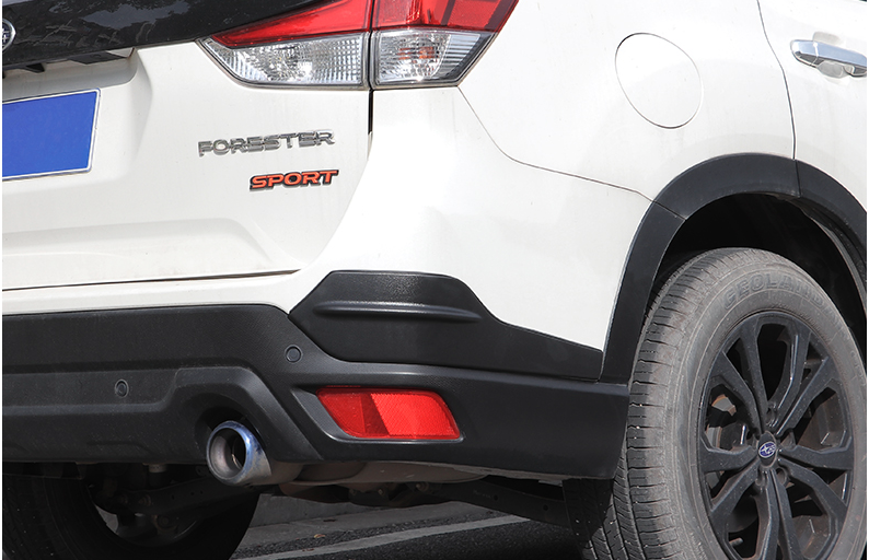 Ốp bo góc chống trầy xước Subaru Forester 19-22 (phí sau)