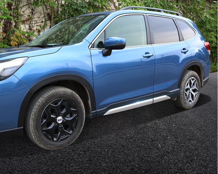 Ốp sườn inox 304 không gỉ chống xước Subaru Forester 2019-2021