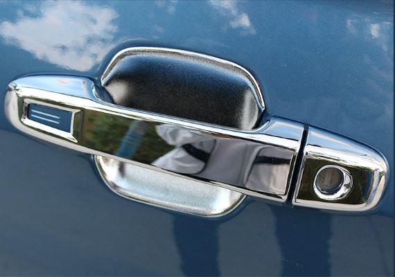 Ốp hõm cửa bạc Subaru Forester 19 - 20