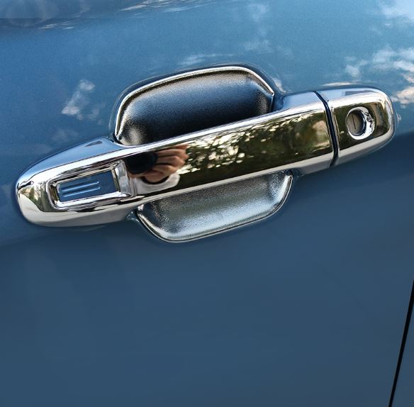 Ốp hõm cửa bạc Subaru Forester 19 - 20