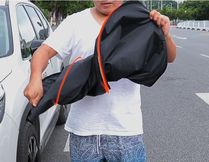 Tấm chắn nắng kính lại khi dừng đỗ xe Subaru Forester 19-22