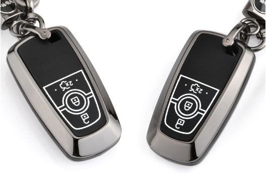 Ốp chìa khóa Ford Everest thép không gỉ đen titan  (2018-2020)