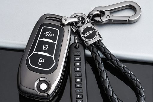 Ốp chìa khóa Ford Everest thép không gỉ đen titan (2016-2017).