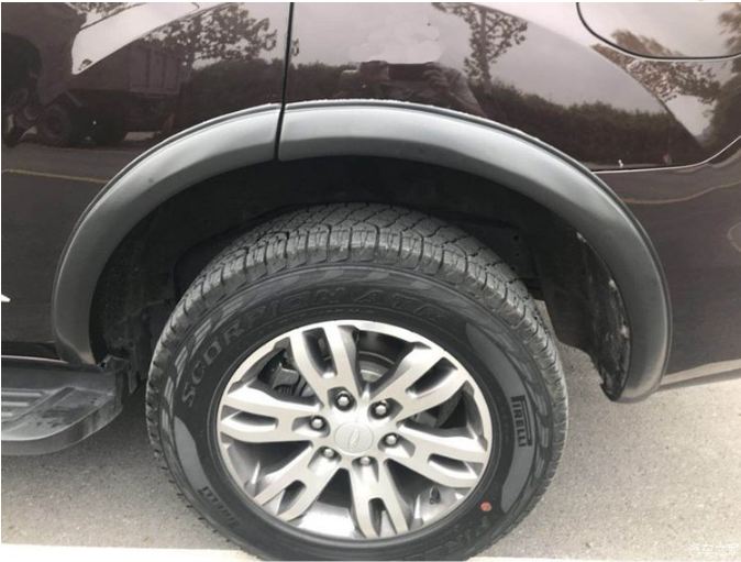 Ốp cua lốp cho Everest (2016-2019)