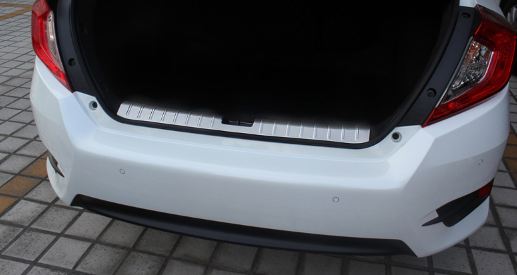 Chống trầy bậc trong cốp Honda Civic