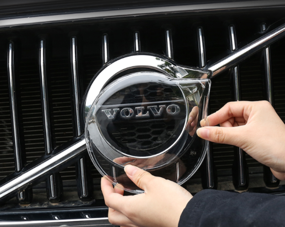 Ốp bảo vệ logo mặt calang XC60 2018-2021