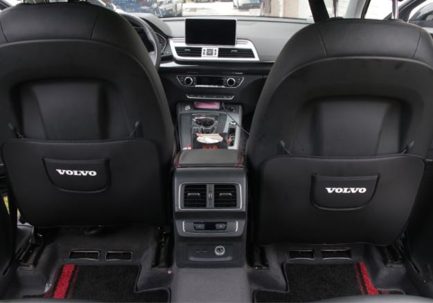 Thảm chống đá chân sau ghế volvo