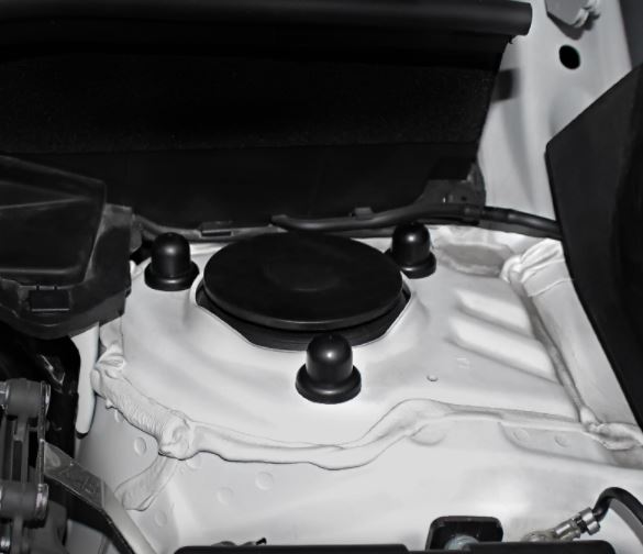 Nắp bảo vệ bộ giảm sóc động cơ Subaru Forester (2019-2021)